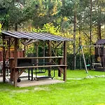 Semesterbostad Przytulisko - Dom Na Mazurach